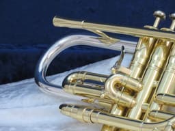 King Super 20 Silversonic Two Tone Cornet 1960 Serial #370431 King Super 20 Silversonic Two Tone Cornet 1960 Serial #370431