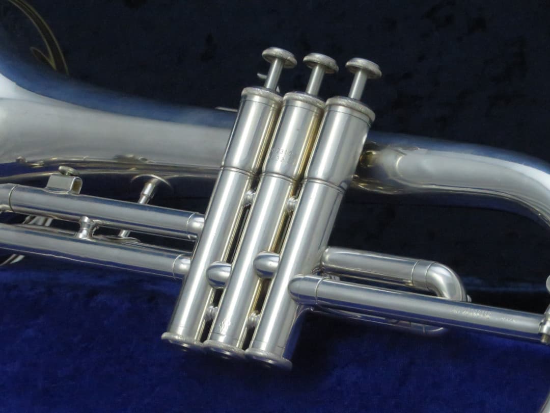 Yamaha YFH2310S Silver 3 Valve Flugelhorn Serial #002322A