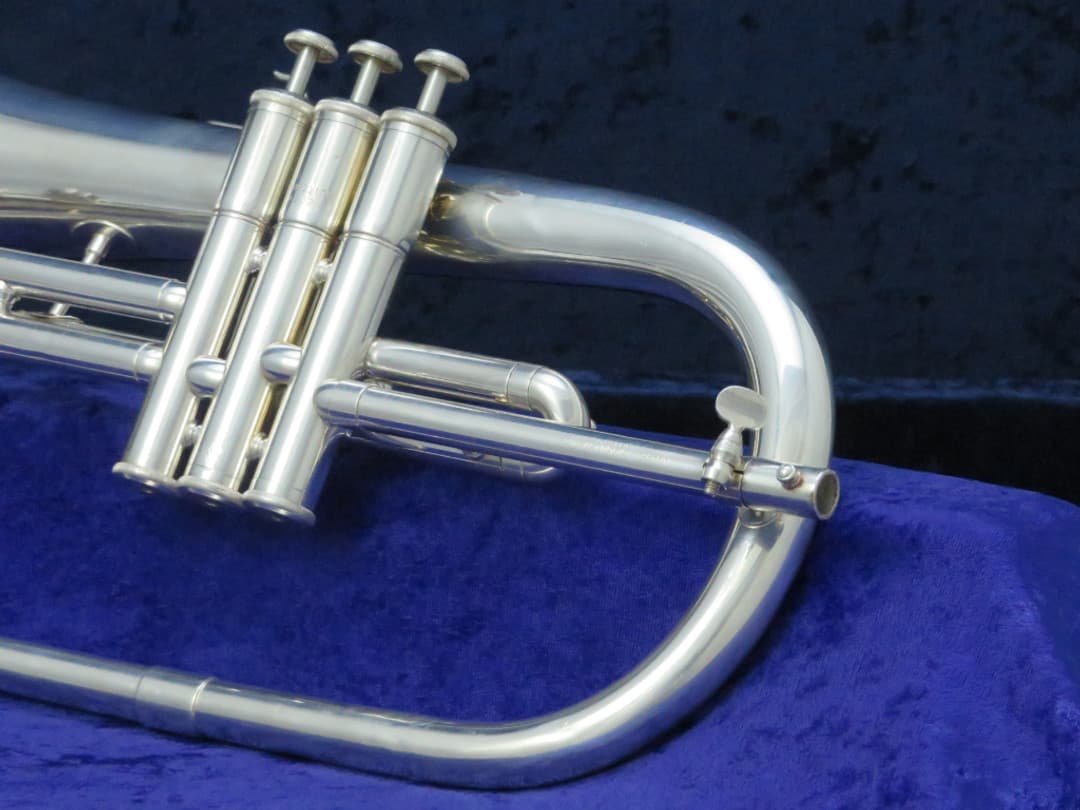Yamaha YFH2310S Silver 3 Valve Flugelhorn Serial #002322A