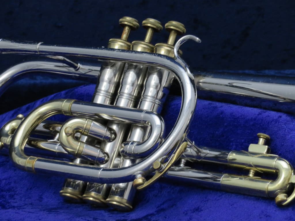 King Tempo Two Tone Cornet 1960's Serial #445866