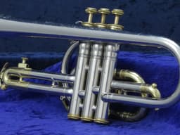 King Tempo Two Tone Cornet 1960's Serial #445866 King Tempo Two Tone Cornet 1960's Serial #445866