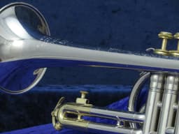 King Tempo Two Tone Cornet 1960's Serial #445866 King Tempo Two Tone Cornet 1960's Serial #445866