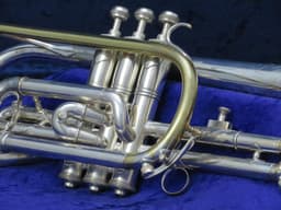 Blessing Junior Shepherd’s Crook Two Tone Cornet 1961 Serial #9431 Blessing Junior Shepherd’s Crook Two Tone Cornet 1961 Serial #9431