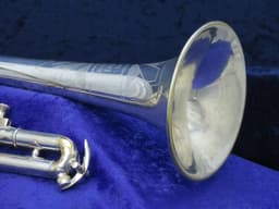 Blessing Junior Shepherd’s Crook Two Tone Cornet 1961 Serial #9431 Blessing Junior Shepherd’s Crook Two Tone Cornet 1961 Serial #9431