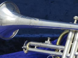 Blessing Junior Shepherd’s Crook Two Tone Cornet 1961 Serial #9431 Blessing Junior Shepherd’s Crook Two Tone Cornet 1961 Serial #9431