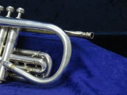 Blessing Junior Shepherd’s Crook Two Tone Cornet 1961 Serial #9431 Blessing Junior Shepherd’s Crook Two Tone Cornet 1961 Serial #9431
