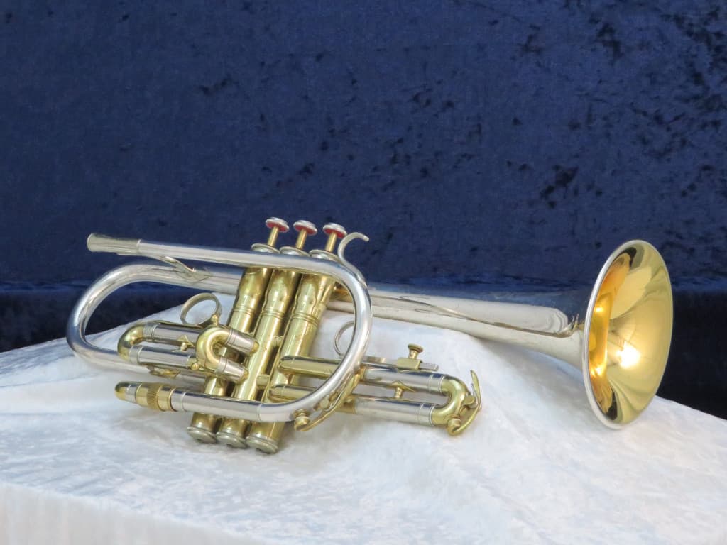 King Super 20 Silversonic Two Tone Cornet 1960's Serial #440419