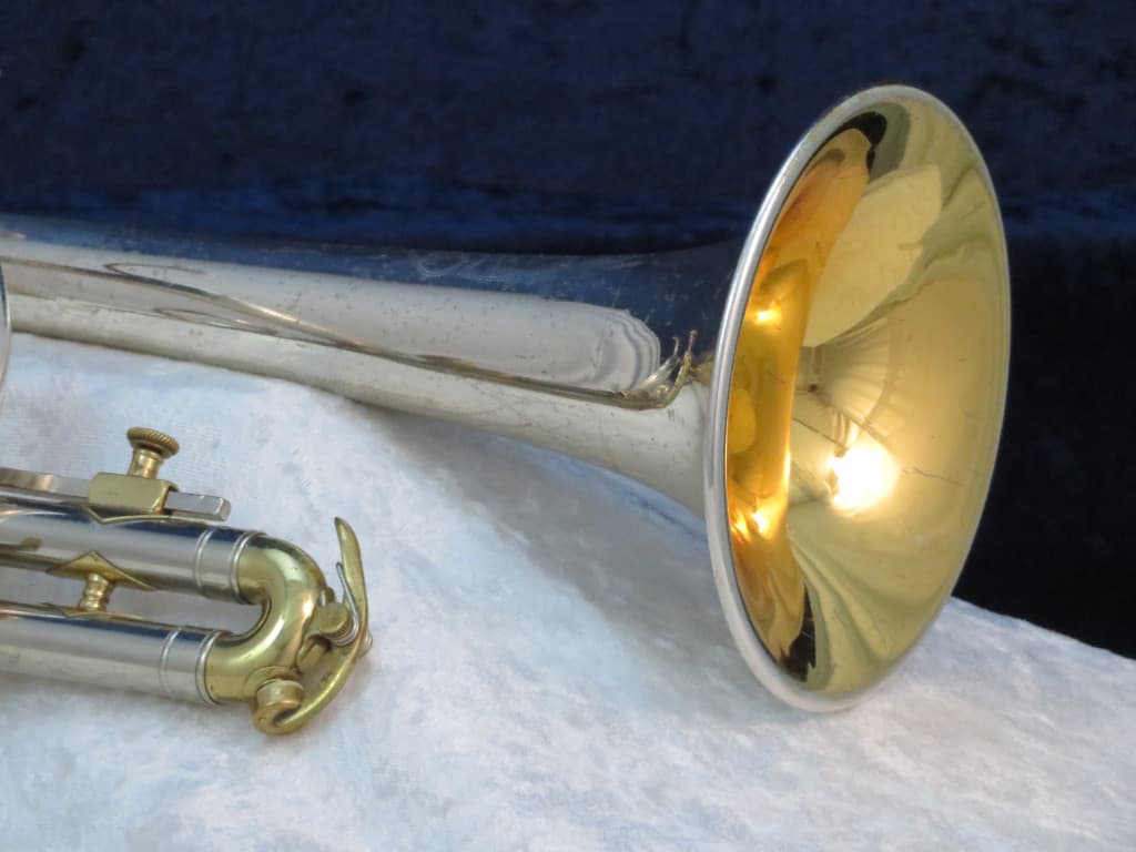 King Super 20 Silversonic Two Tone Cornet 1960's Serial #440419