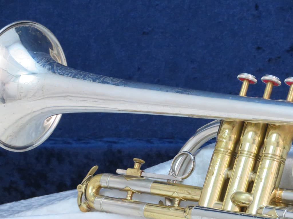 King Super 20 Silversonic Two Tone Cornet 1960's Serial #440419