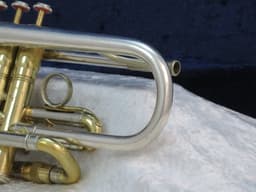 King Super 20 Silversonic Two Tone Cornet 1960's Serial #440419 King Super 20 Silversonic Two Tone Cornet 1960's Serial #440419
