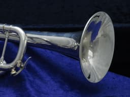 Bach Stradivarius Model 72 Silver Trumpet 1990's Serial #409633 Bach Stradivarius Model 72 Silver Trumpet 1990's Serial #409633