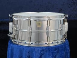 Ludwig Supraphonic 6.5 x 14 Chrome Snare Drum Serial #3405839 Ludwig Supraphonic 6.5 x 14 Chrome Snare Drum Serial #3405839