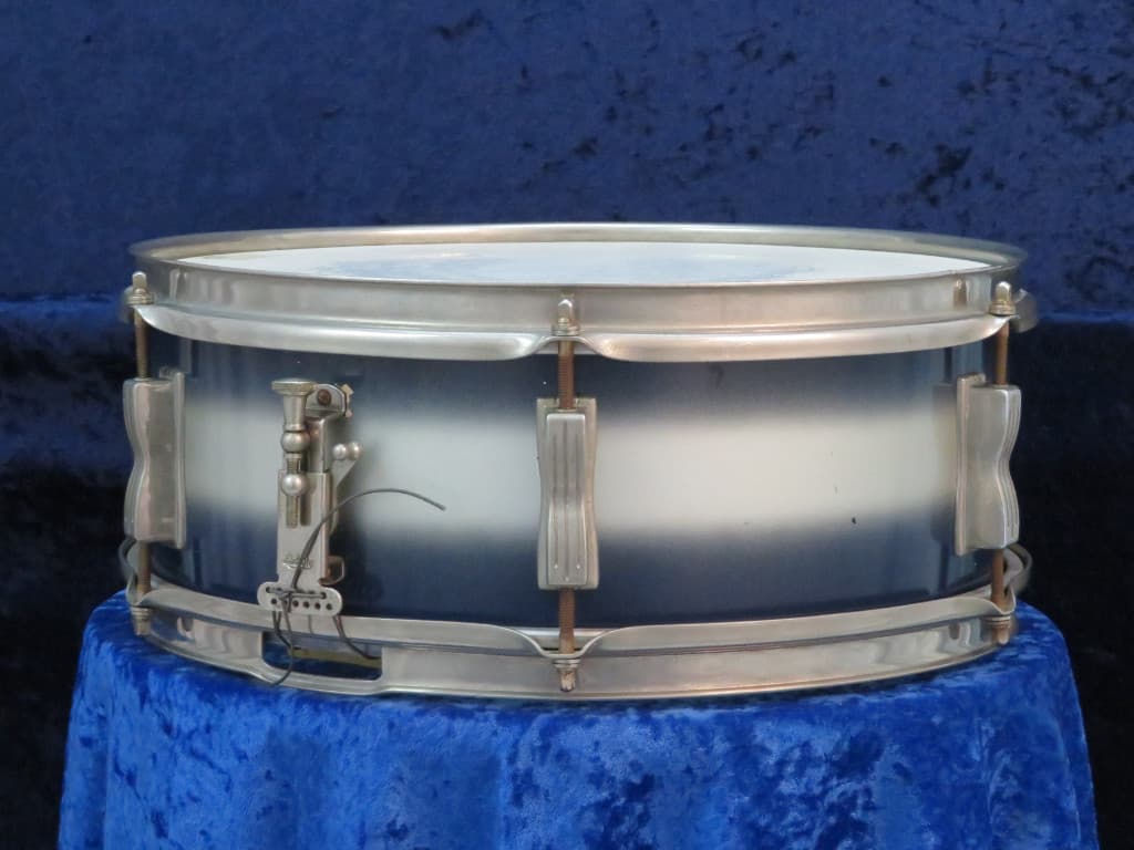 Ludwig 5.5 x 14 Blue and Silver Duco Snare Drum 1960's Serial #isi10555
