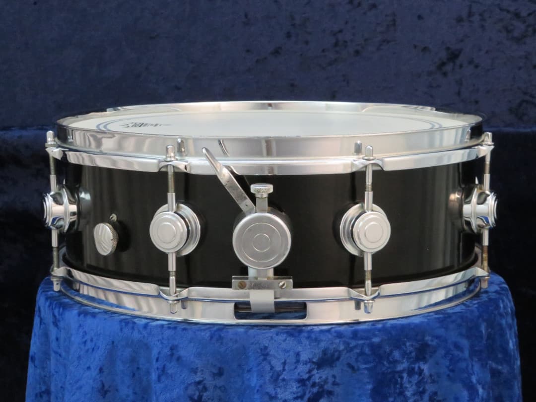 Camco 5 x 14 Black Wood Snare Drum 1960's Serial #isi11135