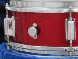 Rogers Luxor 5 x 14 Sparkling Red Pearl Wood Snare Drum 1960's Serial #13364 Rogers Luxor 5 x 14 Sparkling Red Pearl Wood Snare Drum 1960's Serial #13364