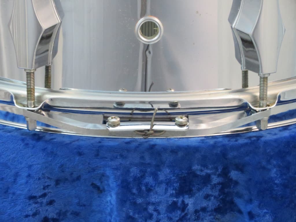 Fibes 5 x 14 Silver Fiberglass Snare Drum Serial #isi11127
