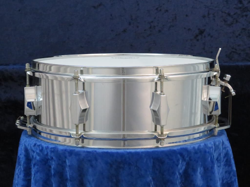 Fibes 5 x 14 Silver Fiberglass Snare Drum Serial #isi11127