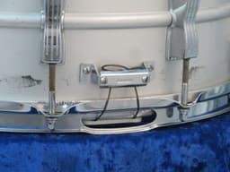 Ludwig No. 402 Acrolite 6.5 x 14 Aluminum Snare Drum 1970's Serial #933674 Ludwig No. 402 Acrolite 6.5 x 14 Aluminum Snare Drum 1970's Serial #933674