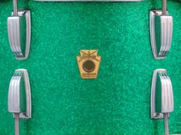 Ludwig 6.5 x 14 Sparkling Green Pearl Wood Snare Drum 1963 Serial #isi8290 Ludwig 6.5 x 14 Sparkling Green Pearl Wood Snare Drum 1963 Serial #isi8290