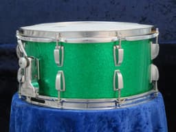 Ludwig 6.5 x 14 Sparkling Green Pearl Wood Snare Drum 1963 Serial #isi8290 Ludwig 6.5 x 14 Sparkling Green Pearl Wood Snare Drum 1963 Serial #isi8290