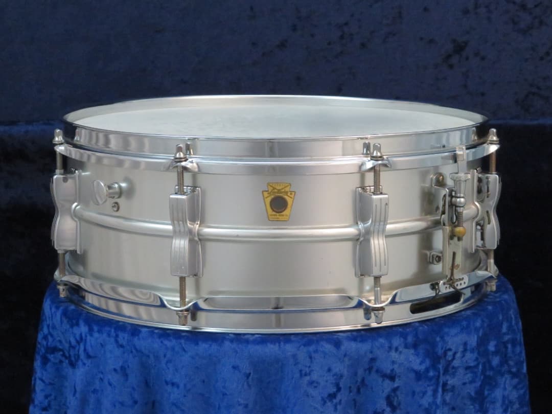 Ludwig Acrolite 5 x 14 Aluminum Snare Drum 1969 Serial #725030 Ludwig Acrolite 5 x 14 Aluminum Snare Drum 1969 Serial #725030