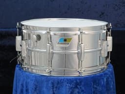 Ludwig Supraphonic 6.5 x 14 Chrome Lud-A-Loy Anti-Galvanic Snare Drum 1970's Serial #1662188 Ludwig Supraphonic 6.5 x 14 Chrome Lud-A-Loy Anti-Galvanic Snare Drum 1970's Serial #1662188