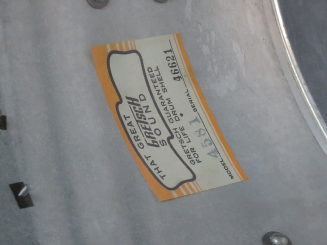 Gretsch Model 4581, 10 x 14 Green Sparkle Pearl Marching Snare Drum Serial #46621