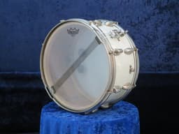 Slingerland Radio King 7 x 14 Marine Pearl Wood Snare Drum 1950's Serial #isi11139 Slingerland Radio King 7 x 14 Marine Pearl Wood Snare Drum 1950's Serial #isi11139