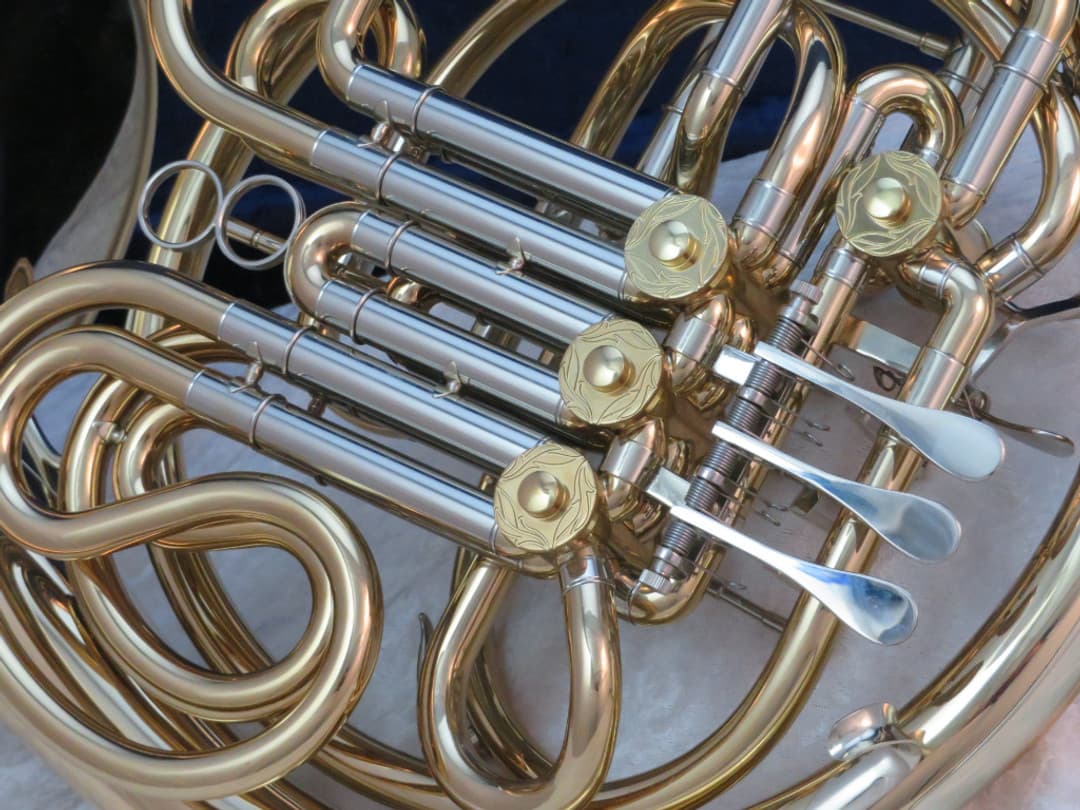 Antigua 3310 Double French Horn Serial #QFH010033 Antigua 3310 Double French Horn Serial #QFH010033