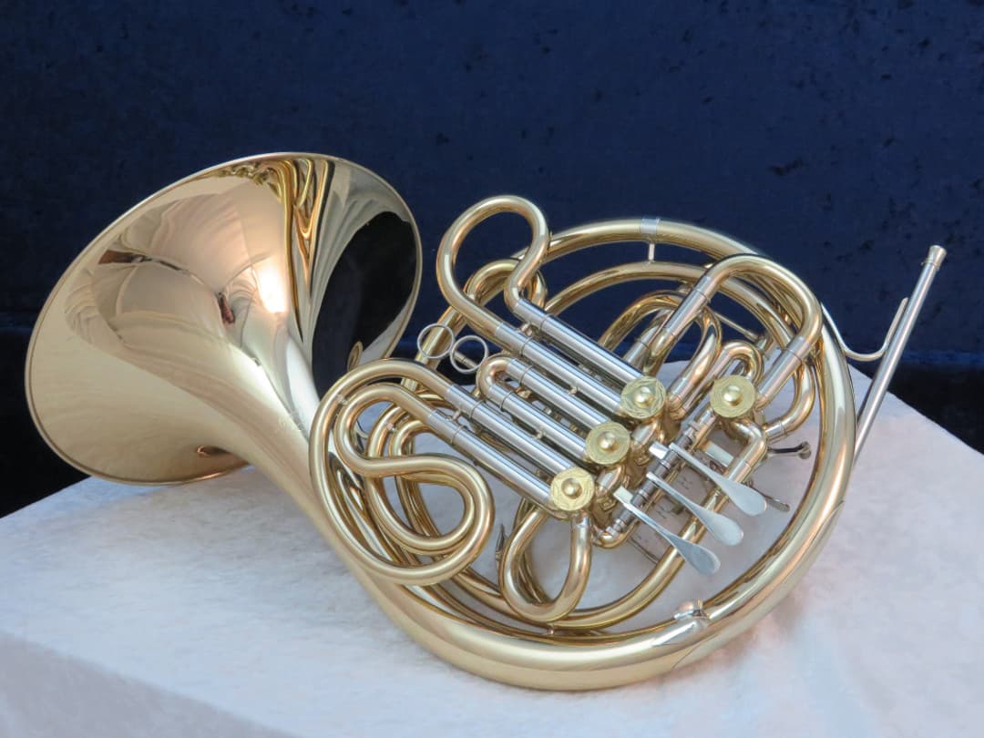 Antigua 3310 Double French Horn Serial #QFH010033