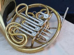 Yamaha YHR-662 Double French Horn Serial #000231 Yamaha YHR-662 Double French Horn Serial #000231