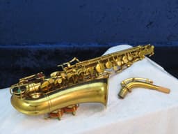 Buescher The Buescher Aristocrat True-Tone Alto Saxophone with Art Deco 1937 Serial #282871 Buescher The Buescher Aristocrat True-Tone Alto Saxophone with Art Deco 1937 Serial #282871