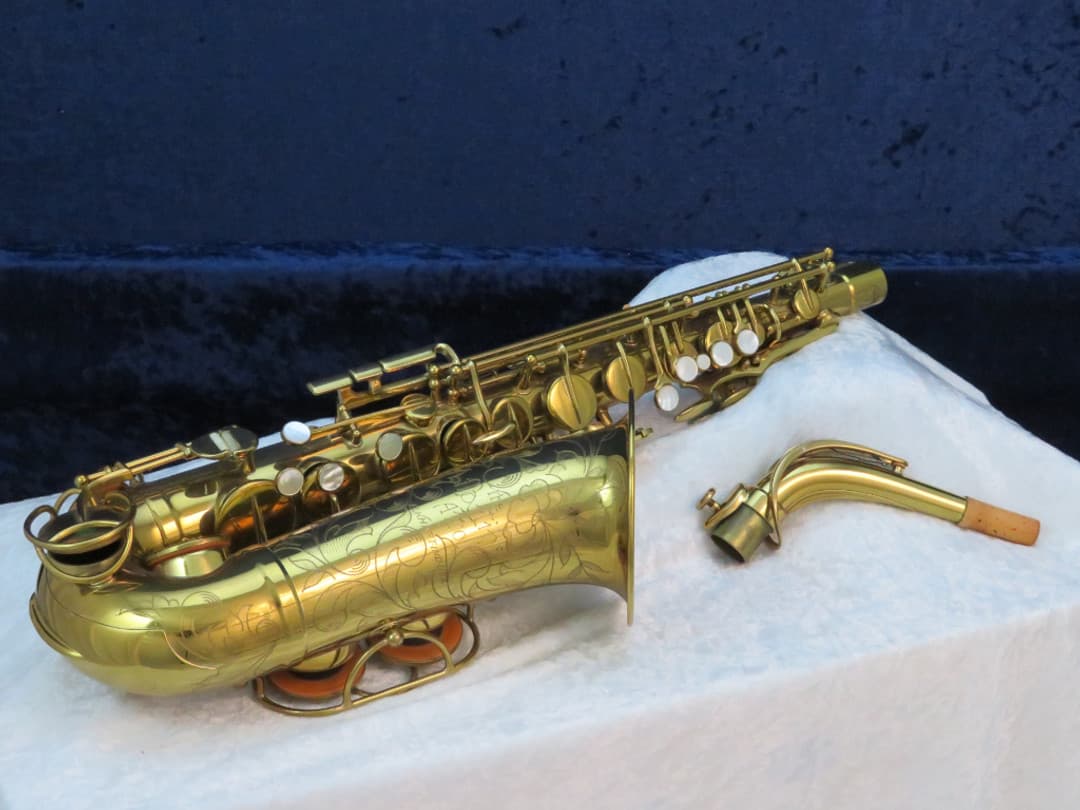 Martin The Martin Alto Saxophone 1954 Serial #193379