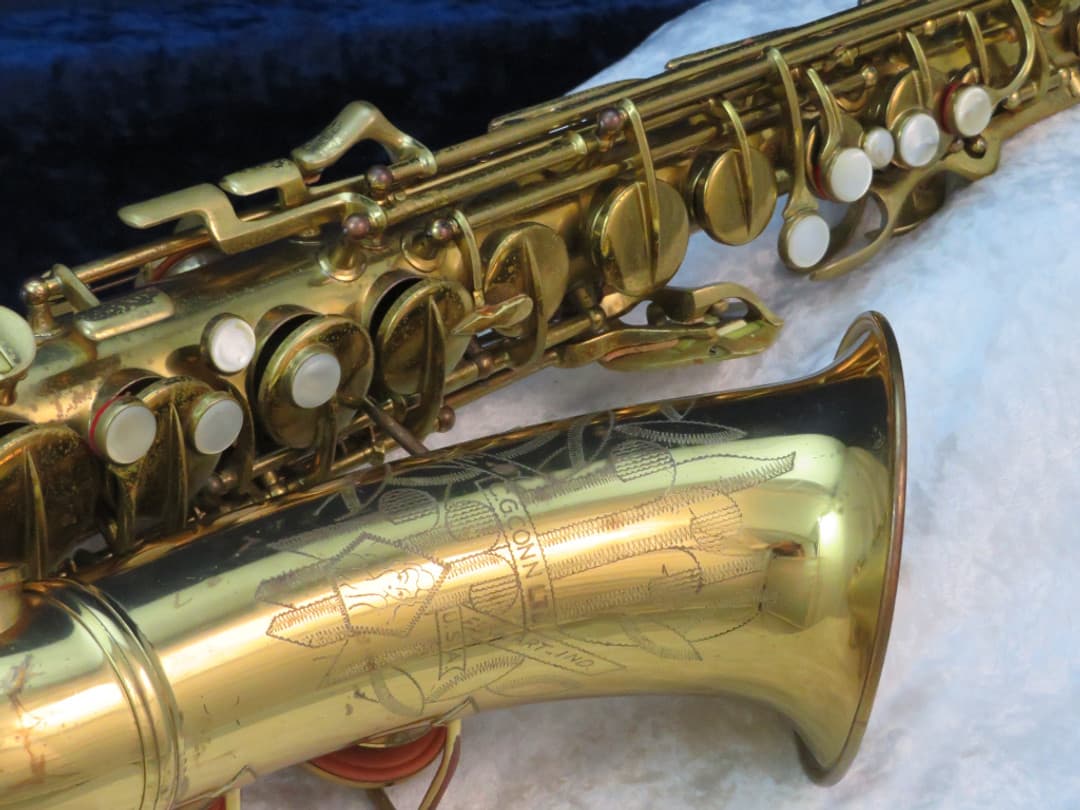 C.G. Conn 6M Alto Saxophone with Naked Lady 1947 Serial #325429 C.G. Conn 6M Alto Saxophone with Naked Lady 1947 Serial #325429