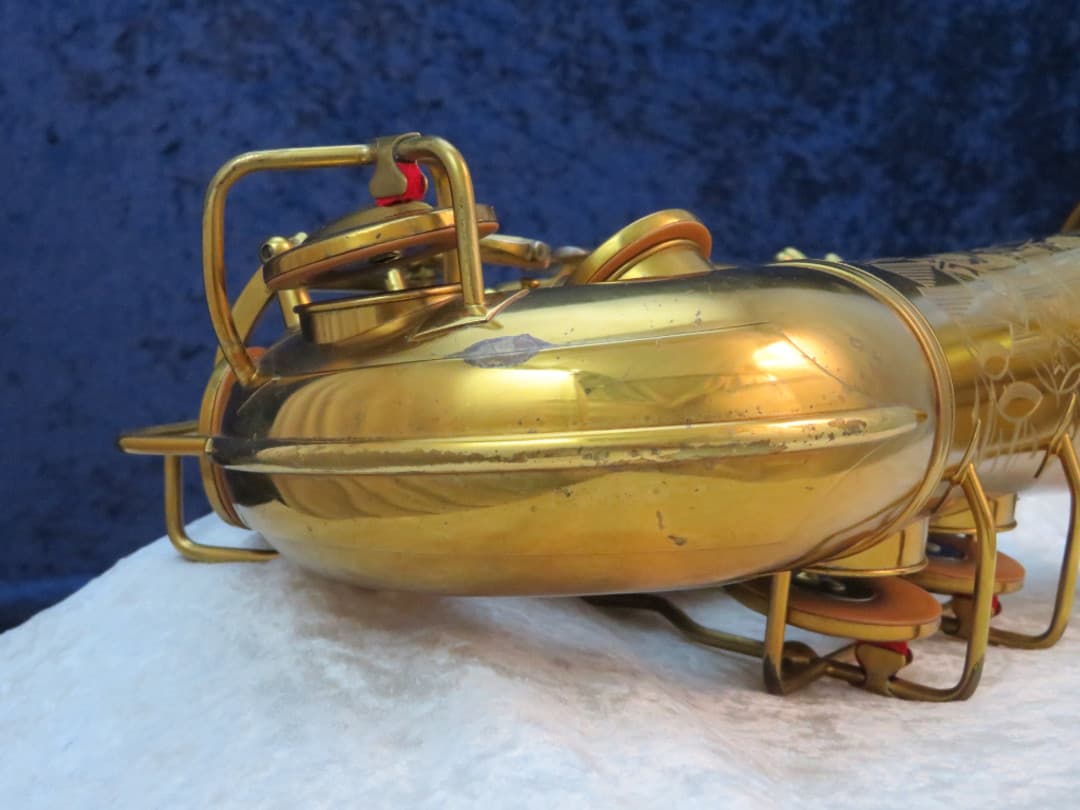 C.G. Conn Connqueror 26M Alto Saxophone with Naked Lady 1936 Serial #M271503A