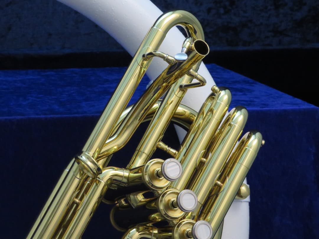 Jupiter JSP 1000 BBb 3 Valve Fiberglass Sousaphone Serial #VC50052