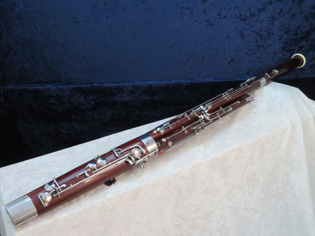 Renard by Fox Model 222 Wood Bassoon 1979 Serial #8334 Renard by Fox Model 222 Wood Bassoon 1979 Serial #8334