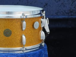 Gretsch 6.5 x 14 Gold Sparkle Pearl Wood Snare Drum Serial #isi9300 Gretsch 6.5 x 14 Gold Sparkle Pearl Wood Snare Drum Serial #isi9300