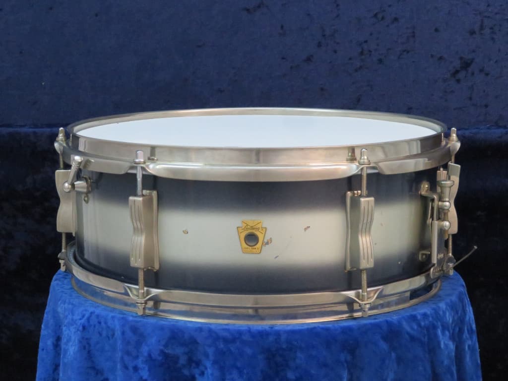 Ludwig 5 x 14 Blue and Silver Duco Wood Snare Drum 1965 Serial #225705 Ludwig 5 x 14 Blue and Silver Duco Wood Snare Drum 1965 Serial #225705
