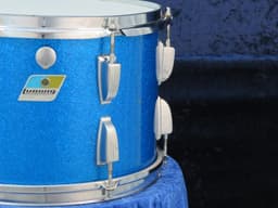 Ludwig 9 x 13 Sparkling Blue Pearl Wood Tom Tom Serial #1295621 Ludwig 9 x 13 Sparkling Blue Pearl Wood Tom Tom Serial #1295621