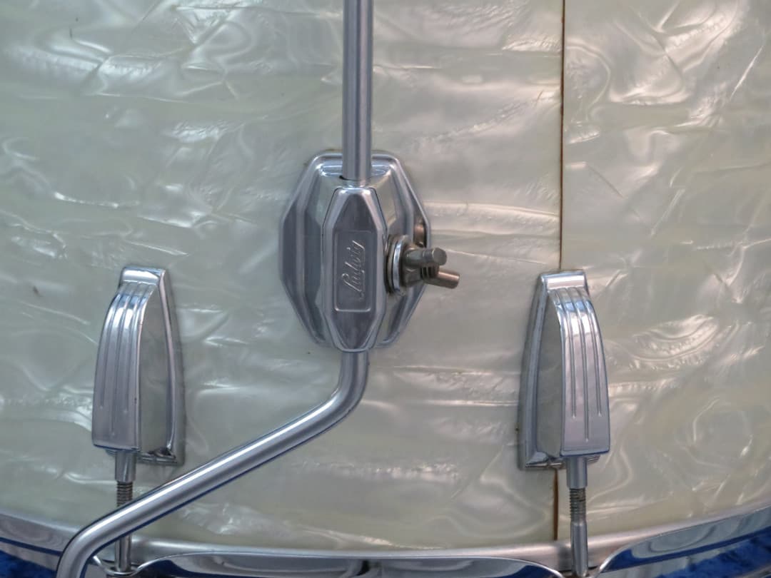 Ludwig 14 x 14 White Marine Pearl Wood Floor Tom 1970 Serial #796652