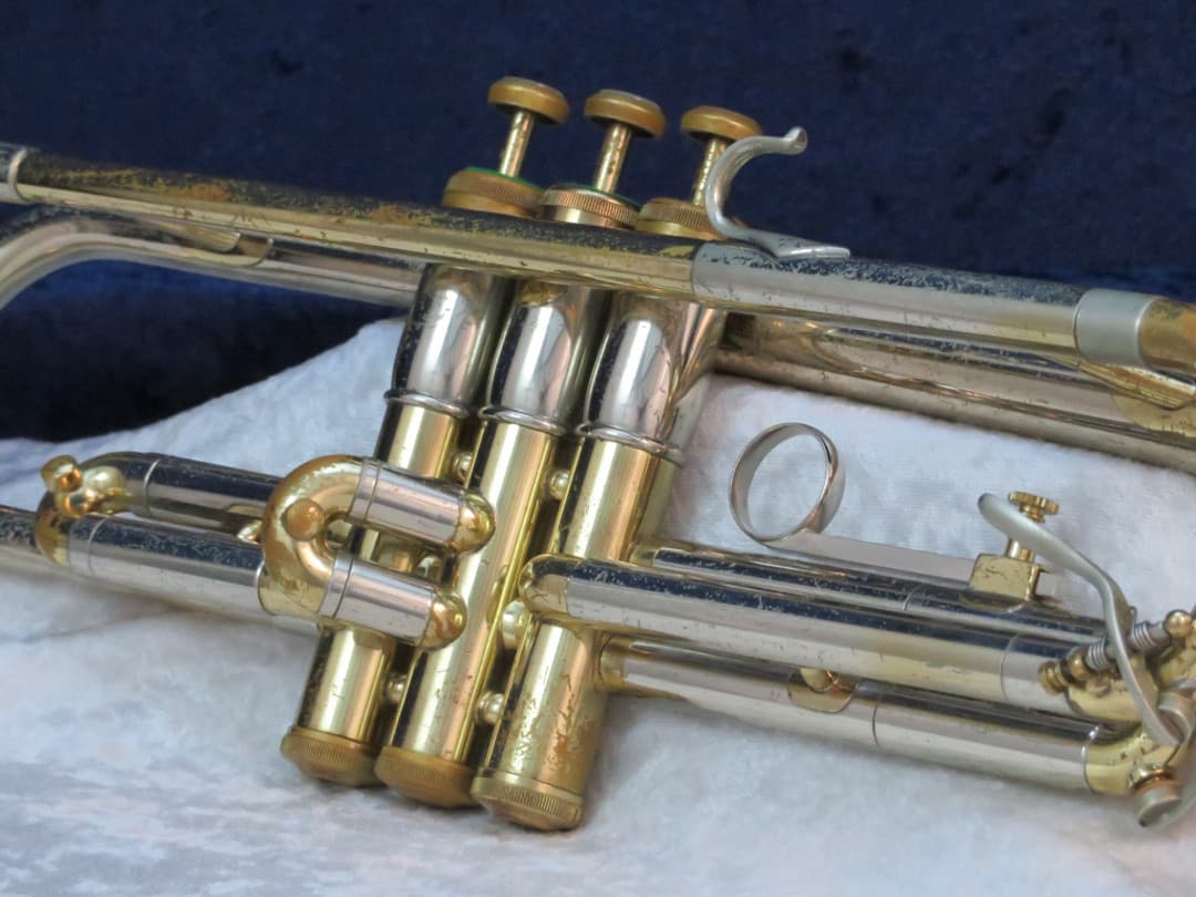 Olds Special Tri Tone Trumpet 1967 Serial #612177