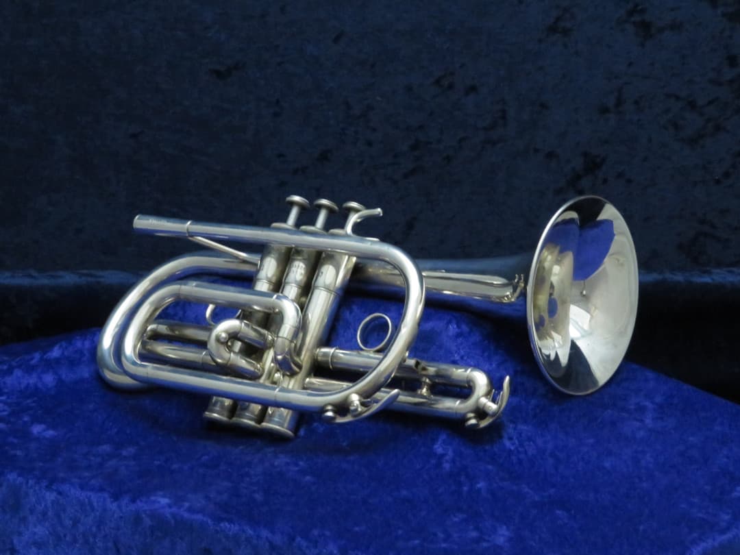 Yamaha YCR6330S Shepherd's Crook Silver Cornet Serial #202310 Yamaha YCR6330S Shepherd's Crook Silver Cornet Serial #202310