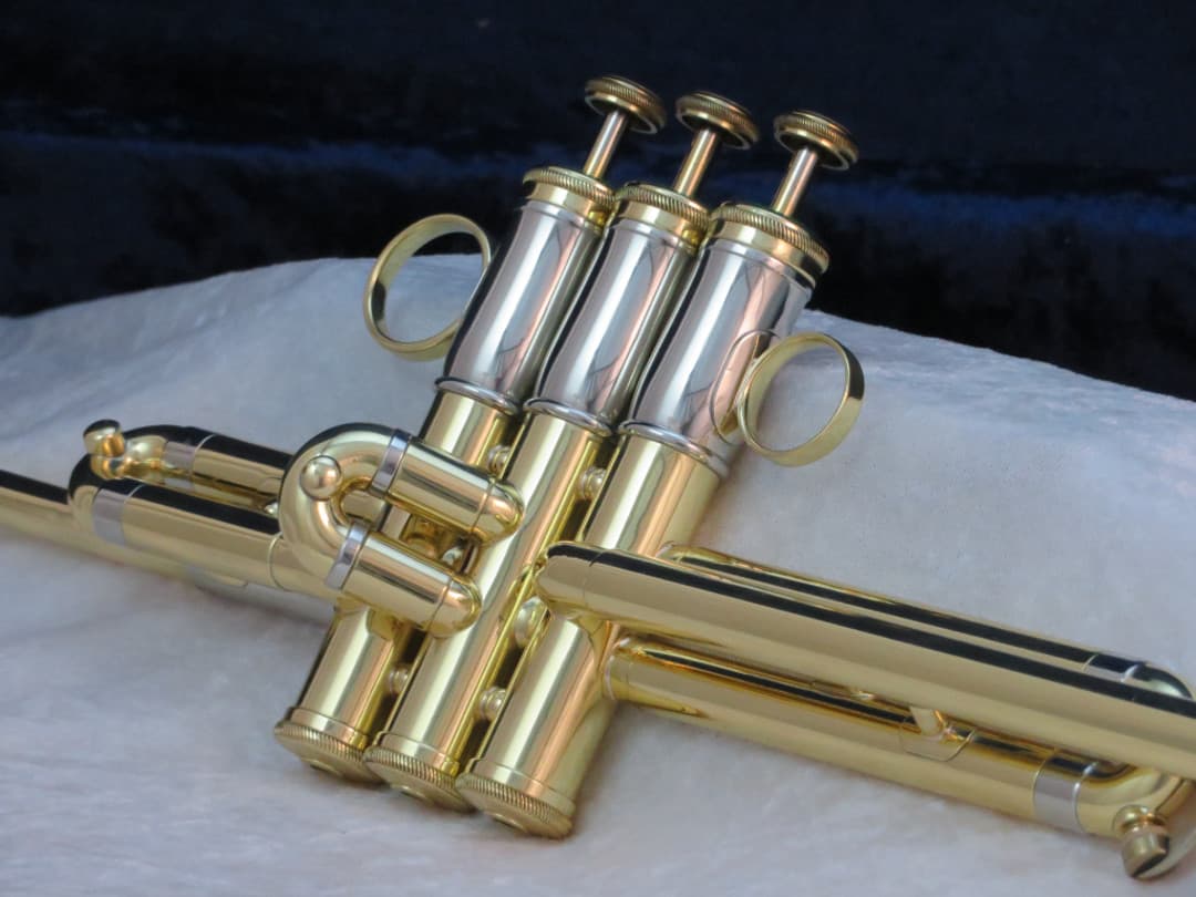 Olds Studio Model Two Tone Herald Trumpet 1966 Serial #561885