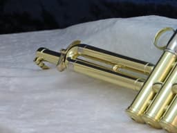 Olds Studio Model Two Tone Herald Trumpet 1966 Serial #561885 Olds Studio Model Two Tone Herald Trumpet 1966 Serial #561885