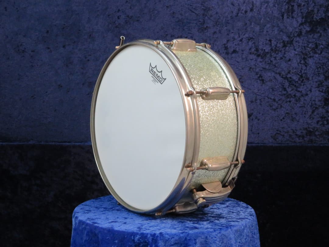 Slingerland Radio King 5.5 x 14 Sparkling Silver Pearl Wood Snare Drum Serial #isi9260