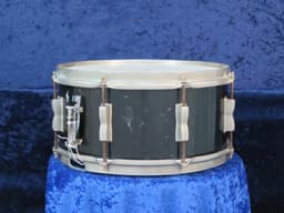 WFL 6.5 x 14 Black Lacquer Wood Snare Drum Serial #isi9320 WFL 6.5 x 14 Black Lacquer Wood Snare Drum Serial #isi9320
