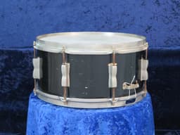 WFL 6.5 x 14 Black Lacquer Wood Snare Drum Serial #isi9320 WFL 6.5 x 14 Black Lacquer Wood Snare Drum Serial #isi9320