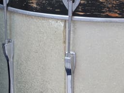 Ludwig 14 x 26 Silver Sparkle Wood Bass Drum 1988 Serial #3187338 Ludwig 14 x 26 Silver Sparkle Wood Bass Drum 1988 Serial #3187338