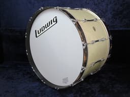 Ludwig 14 x 26 Silver Sparkle Wood Bass Drum 1988 Serial #3187338 Ludwig 14 x 26 Silver Sparkle Wood Bass Drum 1988 Serial #3187338